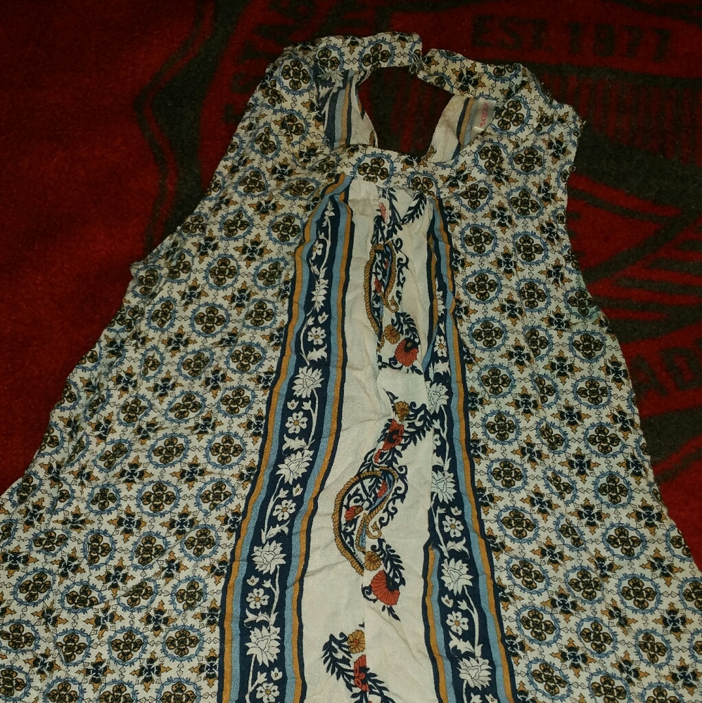 Xhilaration top